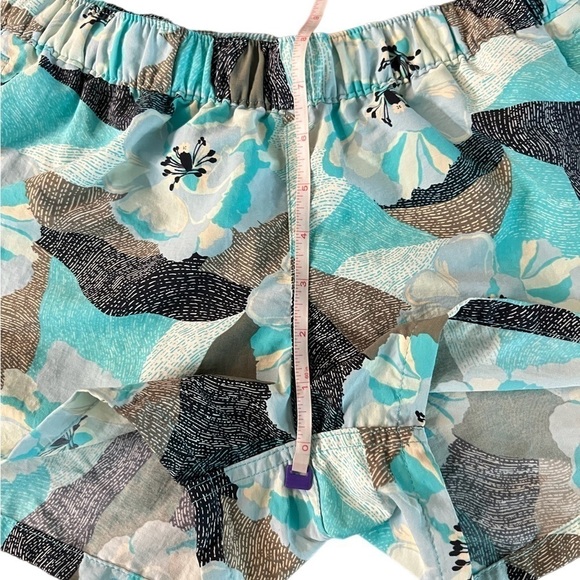 PATAGONIA WOMENS TROPICAL PATTERN SHORTS SIZE SMALL - Picture 10 of 14